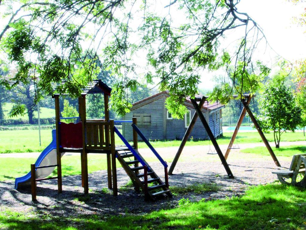 Camping Des Papillons Lalizolle Luaran gambar