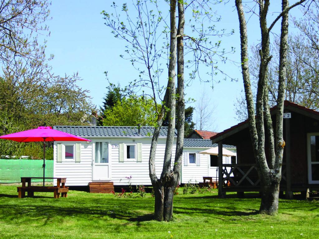 Camping Des Papillons Lalizolle Luaran gambar