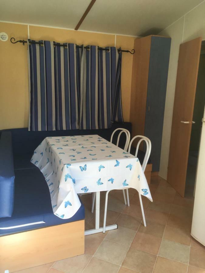 Camping Des Papillons Lalizolle Luaran gambar