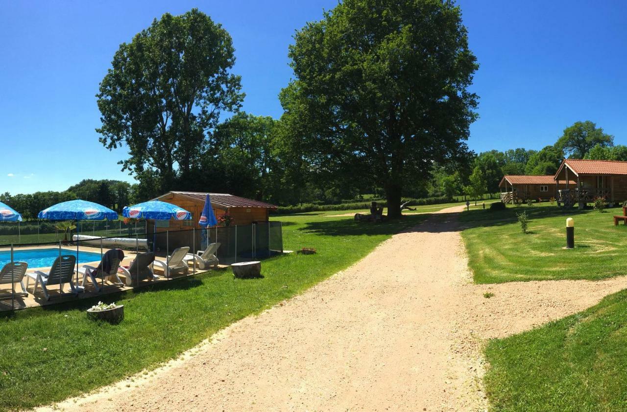 Camping Des Papillons Lalizolle Luaran gambar